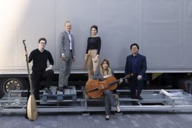 Matinee junger Künstler &quot;Composing the Universe&quot;