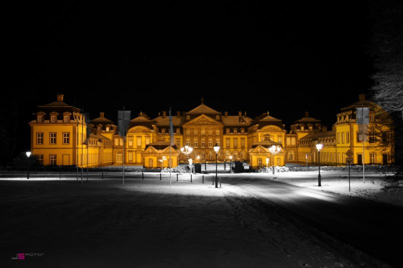 Winterstimmung bei Nacht am Residenzschloss