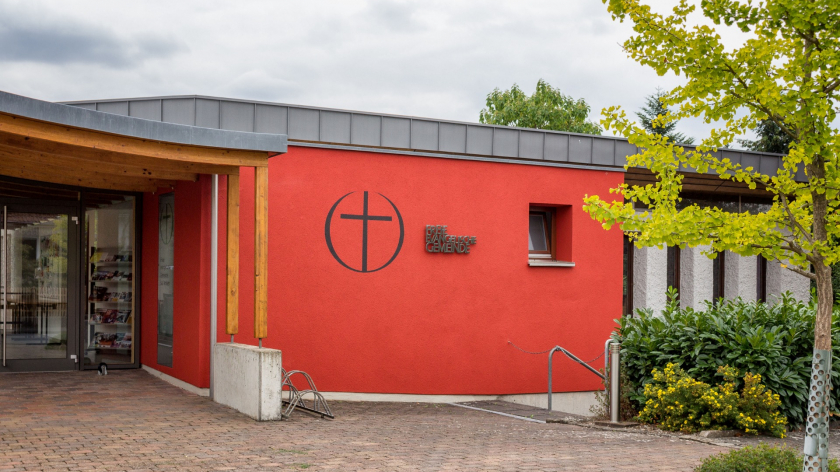Außenansicht der freien evangelischen Gemeinde in Bad Arolsen